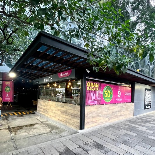 RESTAURANTE LIVERPOOL — Comercial