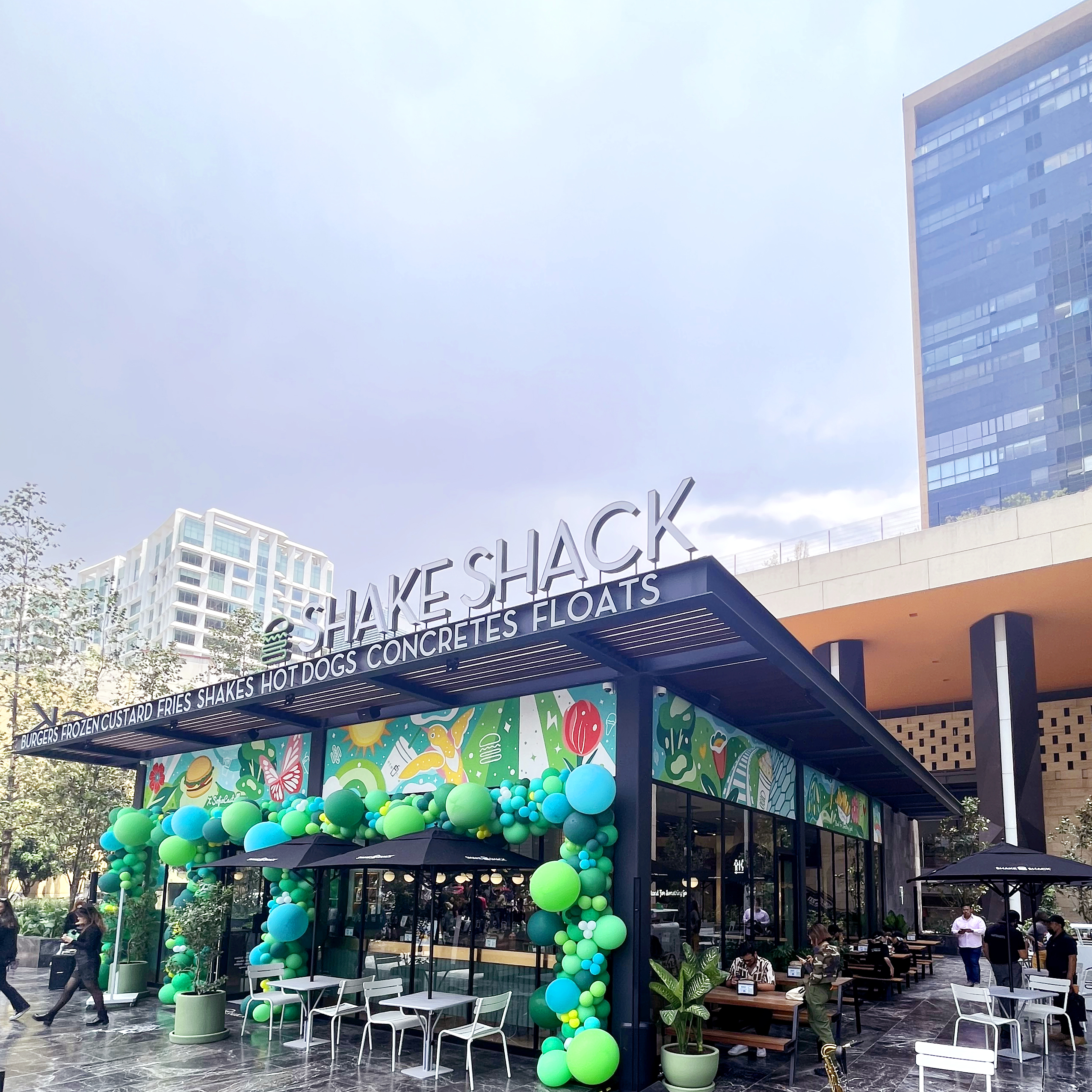 SHAKE SHACK MIYANA