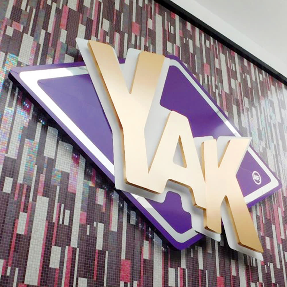 YAK — foto 7