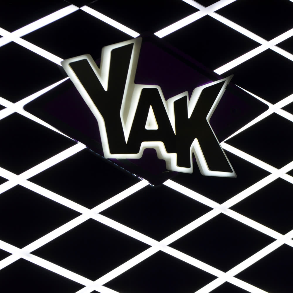 YAK — foto 17